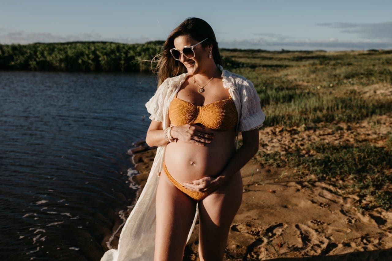 7 Best Maternity Swimsuits Of 2025 (Reviewed)
